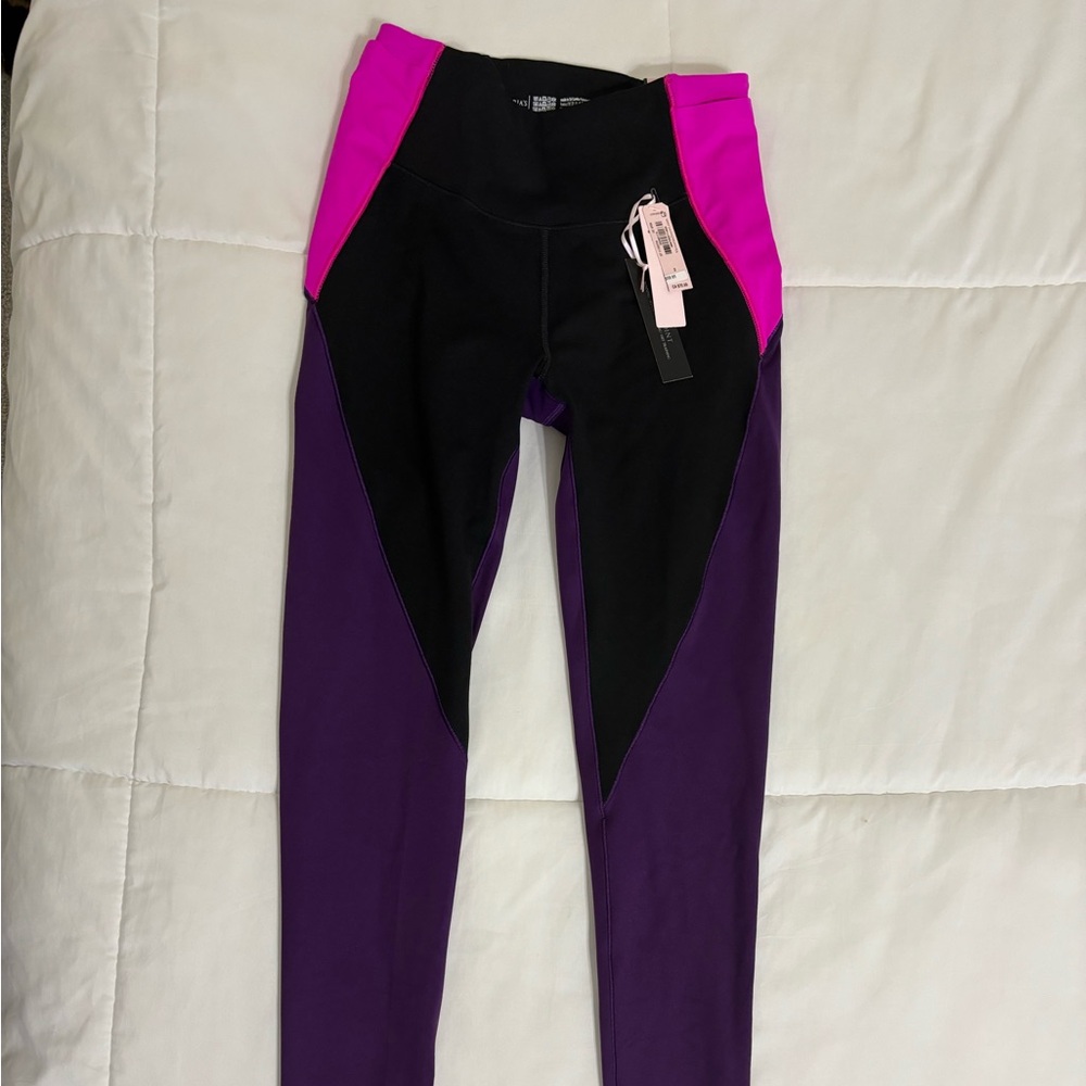 BNWT: Victoria’s Secret work out legging. Super cute! Punk, purple, black.